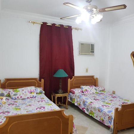 Elegant Apartment In Sheraton Heliopolis Cairo Exterior foto